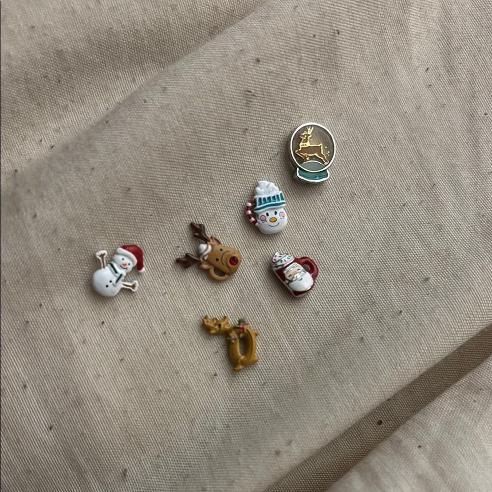 Miscellaneous Origami Owl Christmas charms